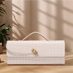 Few Moda Theia Bag NWT - Soft Off-White Color Perfect for Spring & Summer Events